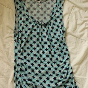 3/$20 New York and Company Sleeveless Top